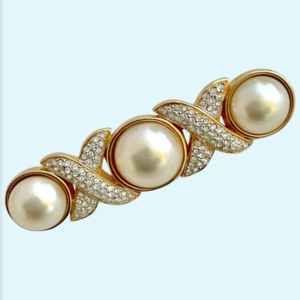 Vintage S.A.L. Swarovski Gold Plated XOXO Brooch